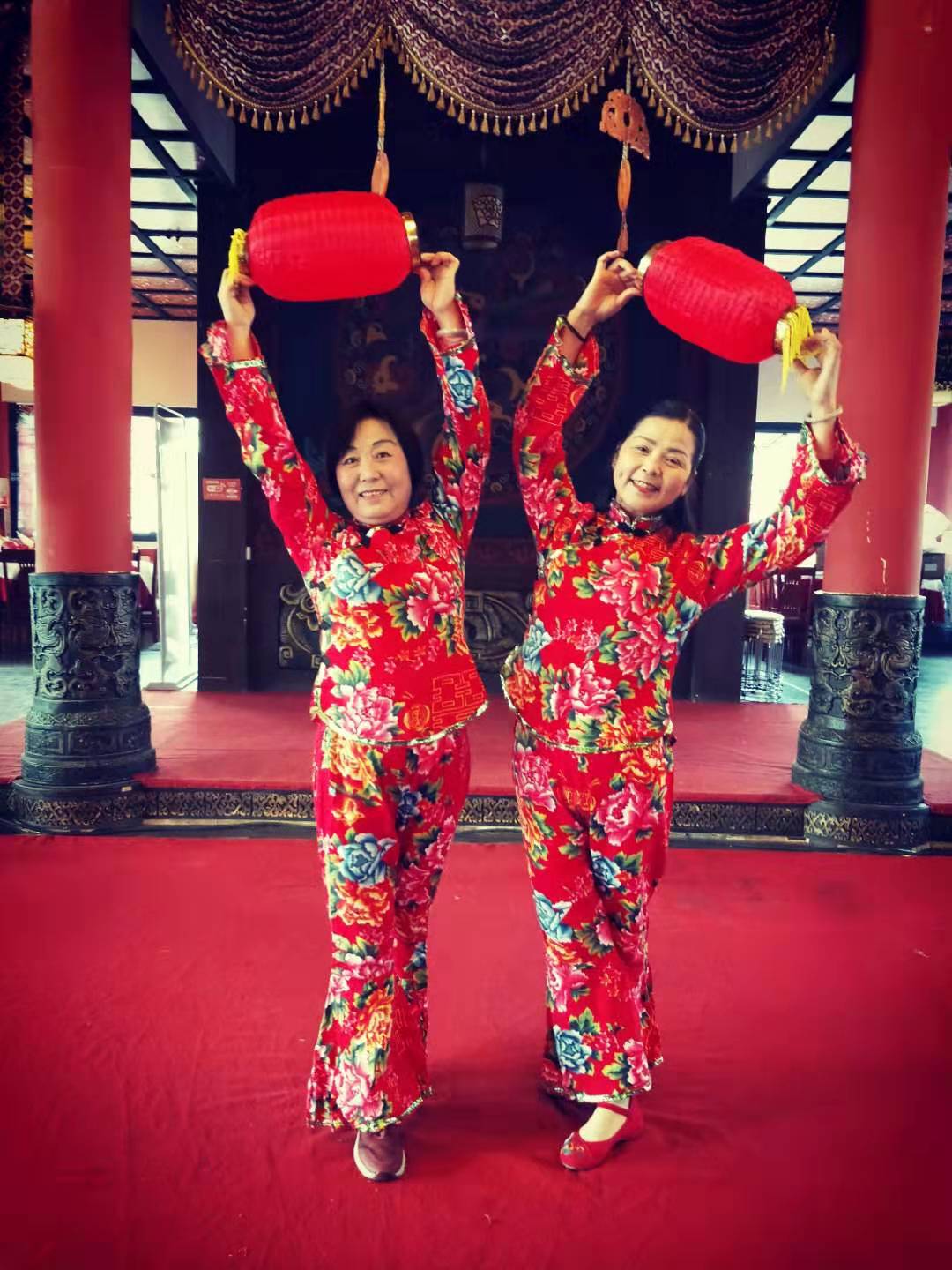 潜山市老年大学应邀参加旅行社年终旅游活动(图4) 潜山市老年大学应邀参加旅行社年终旅游活动(图4)