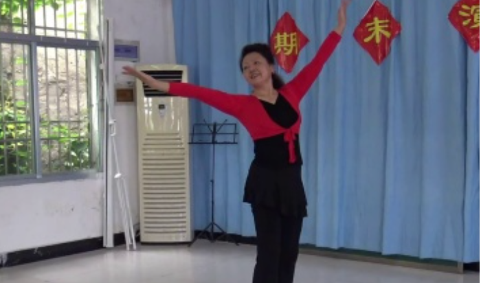 舞蹈《蝶儿飞》